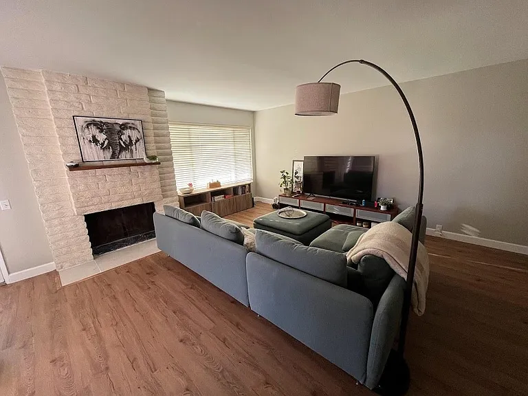 3992 Camino Lindo — Photo 1