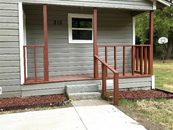 215 S Park St, Terrell, TX 75160