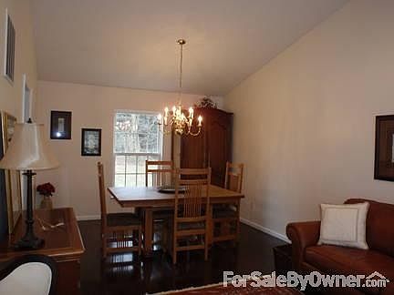 Dining Area w Cathedral Ceiling