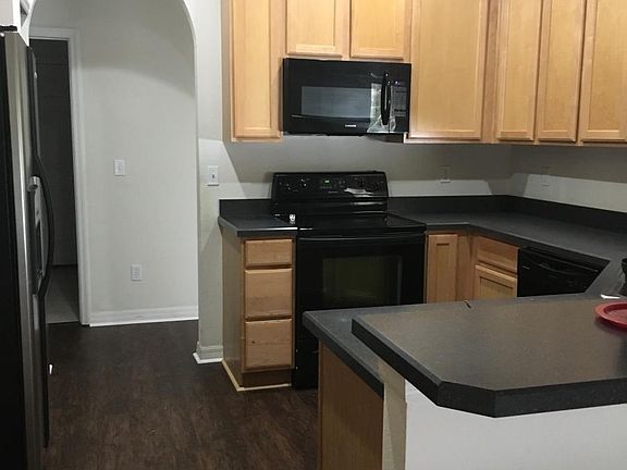 4th image of 5321 Georgia Peach Ave