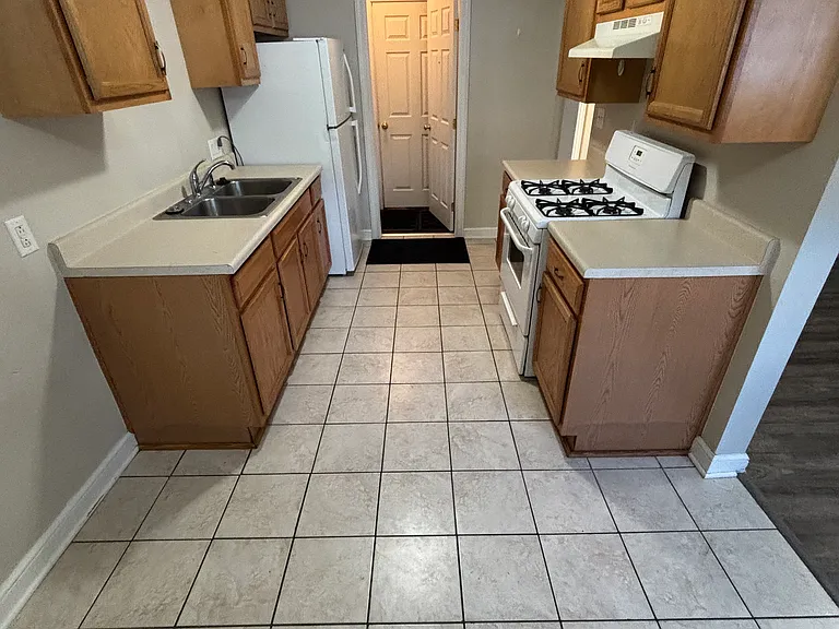 6669 Amsel Ave NE #1 — Photo 5