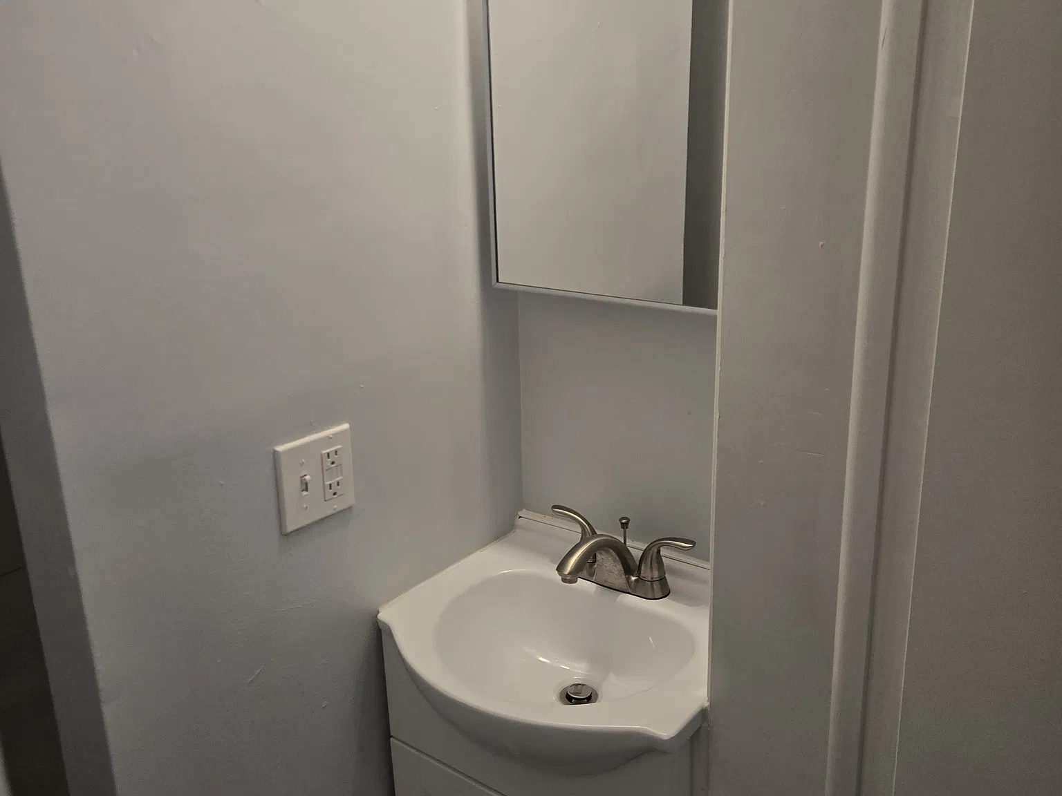 3 bed, 1372 sqft, $1,655 — Photo 3