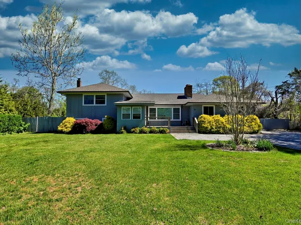 21 Sunset Avenue, East Quogue, NY 11942