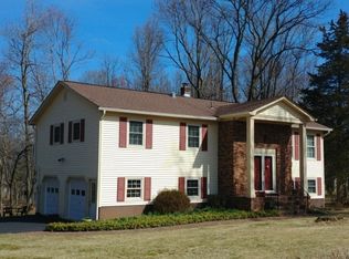 1 Andrews Rd, Randolph, NJ 07869