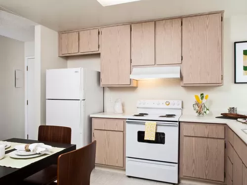 Two Bedroom Kitchen - eaves Pacifica