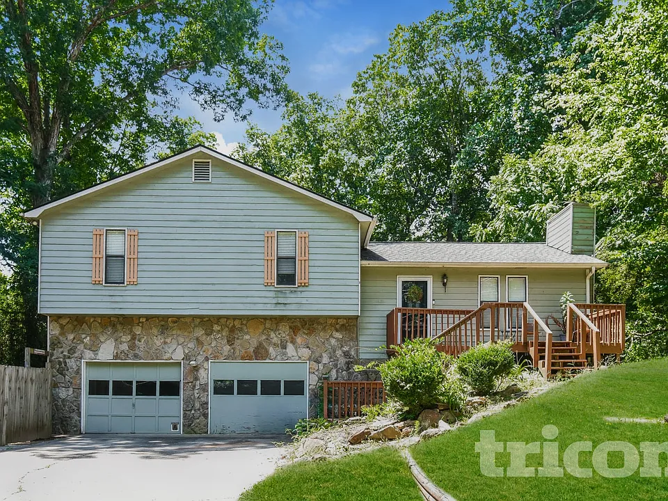 134 Little Brook Dr