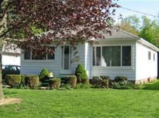 23885 Maple Ridge Rd, North Olmsted, OH 44070