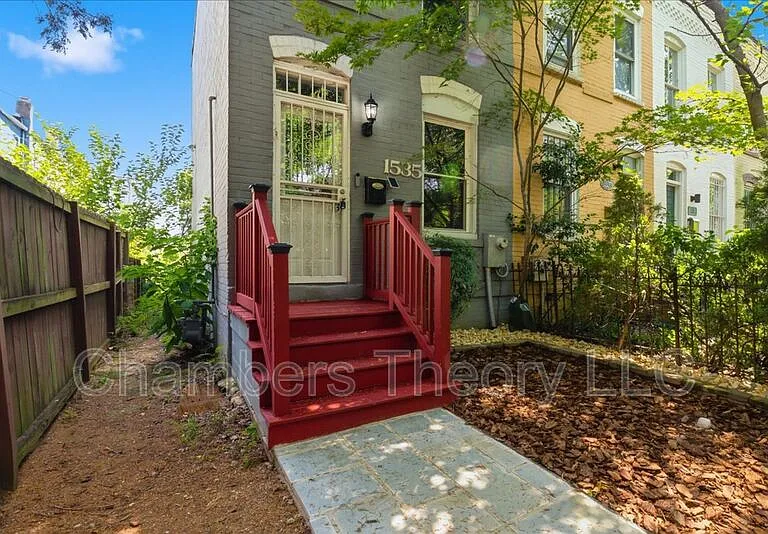 1535 Constitution Ave NE — Photo 29