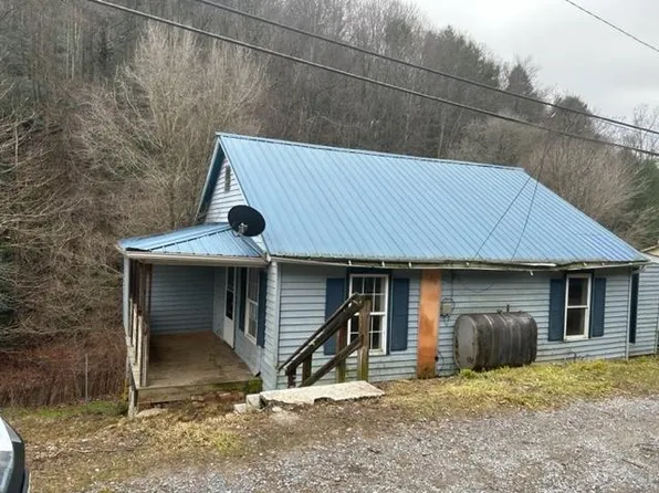 256 Poor Valley Rd, Saltville, VA 24370