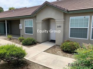 2195 Bella Oaks Dr, Tulare, CA 93274