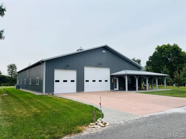 501 Jefferson St, Carrollton, IL 62016