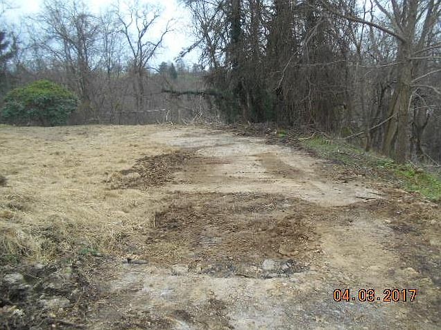 2nd image of 512 Kentucky Ave