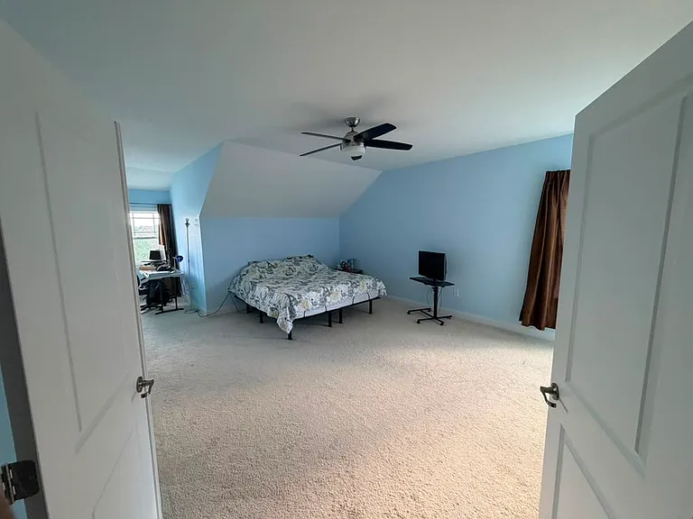 Master-bedroom