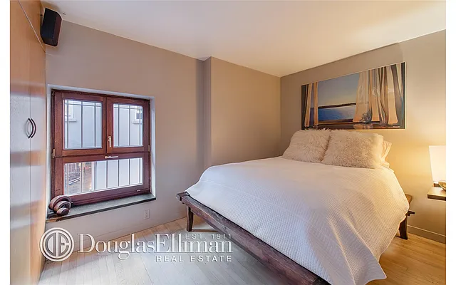 Sold by Douglas Elliman | media 12