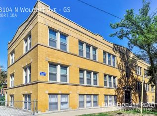 3104 N Wolcott Ave, Chicago, IL 60657