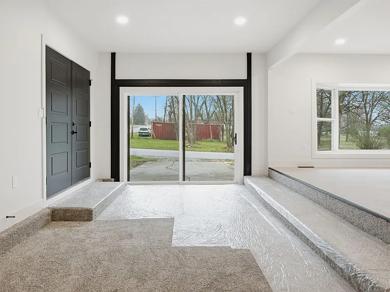 149 Washington St — Photo 14