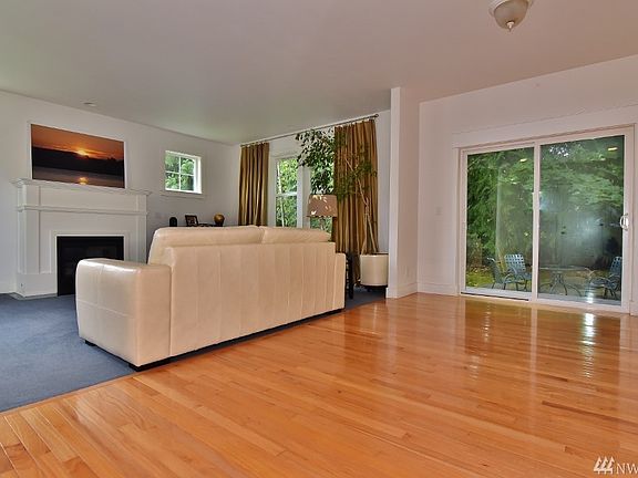 4th image of 3775 NE Trout Brook Ln