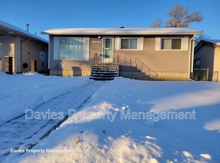 12824 103rd St NW, Edmonton, AB T5E4M1