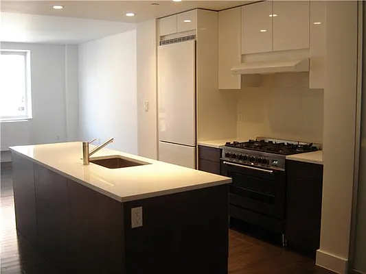 Rented by (Legacy) Elegran | media 16