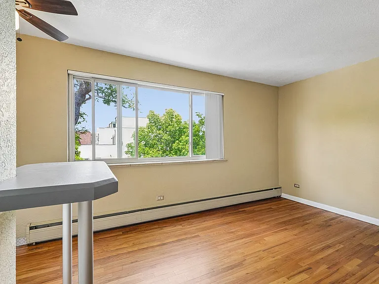 Aperture Apartments — Photo 12