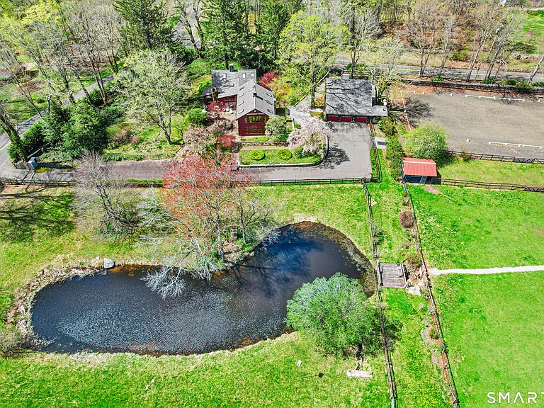 2 Race Hill Rd — Photo 3