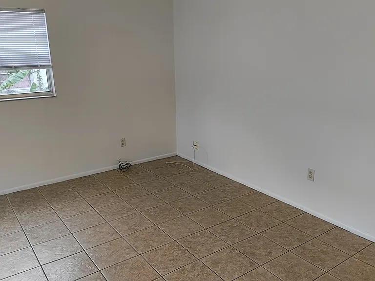 5931 Plaza View Dr #5931 — Photo 7