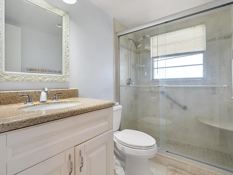 4060 Cornwall Dr #C — Photo 14