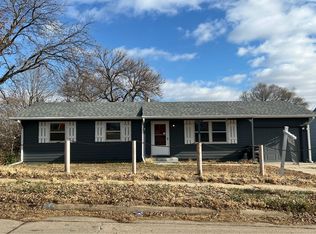 3827 N 70th Ave, Omaha, NE 68104