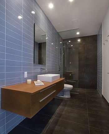 2nd image of 420 W 25th St APT 1G