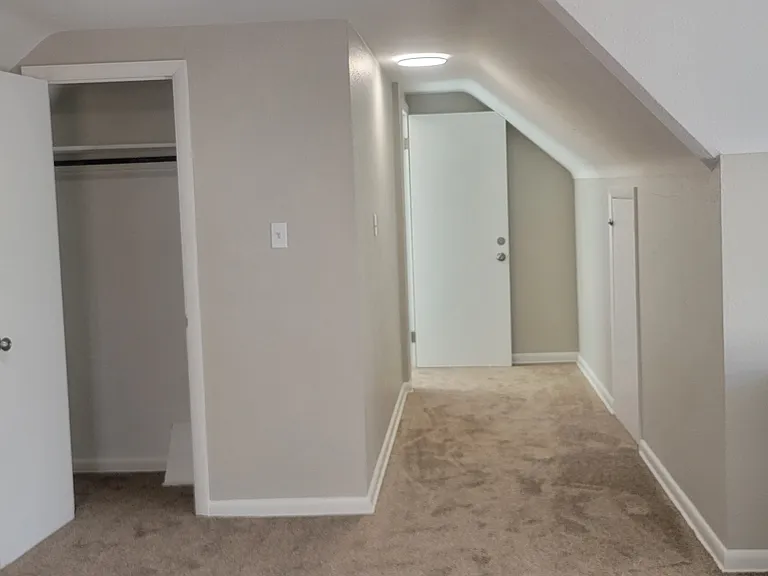 14317 Granger Rd — Photo 11