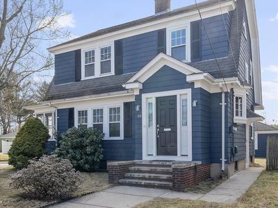 93 Welfare Ave, Cranston, RI, 02910