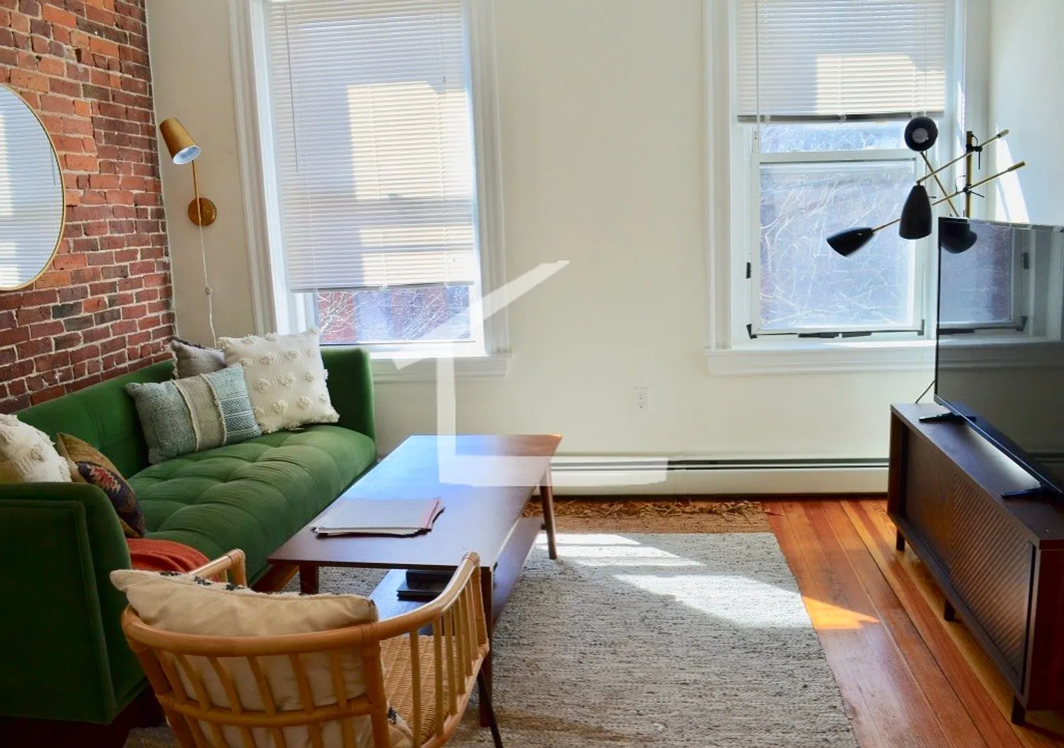 1 bed plus office in South End — Photo 2
