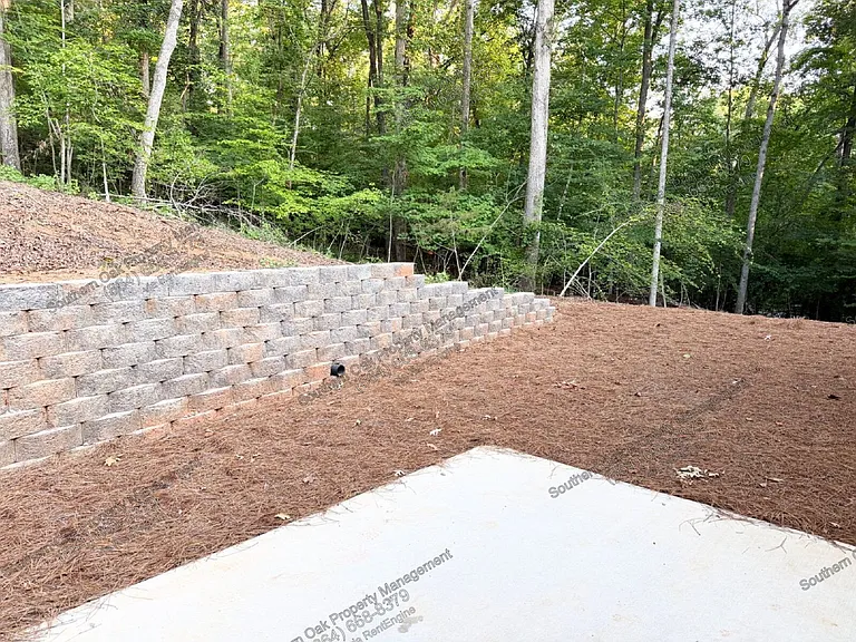 306 Hickory Trl — Photo 14