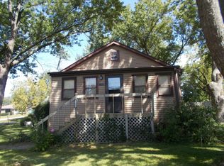 12486 W York House Rd, Beach Park, IL 60087