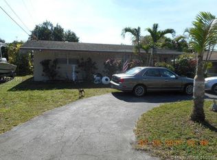 7810 NW 13th St, Pembroke Pines, FL 33024