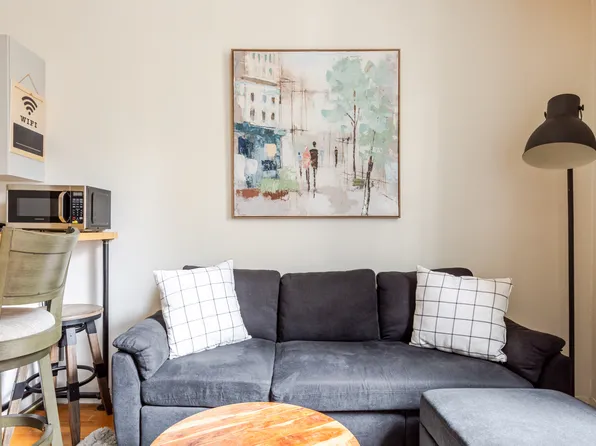 202 West 102nd Street 3ER image 2 of 18
