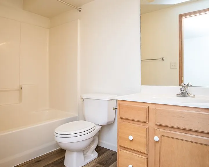 353 College Ave — Photo 17