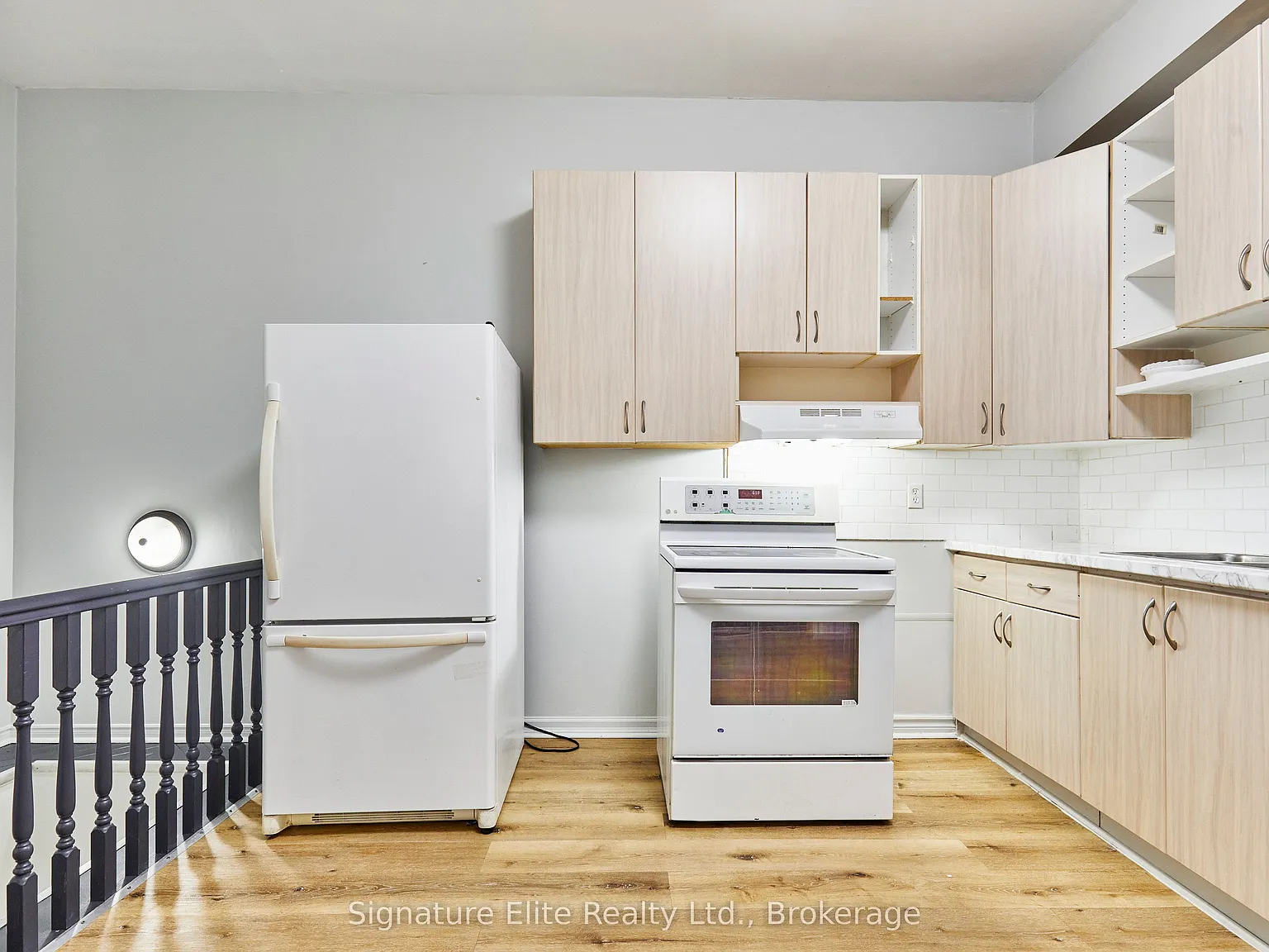 2 bed, $1,400 — Photo 2