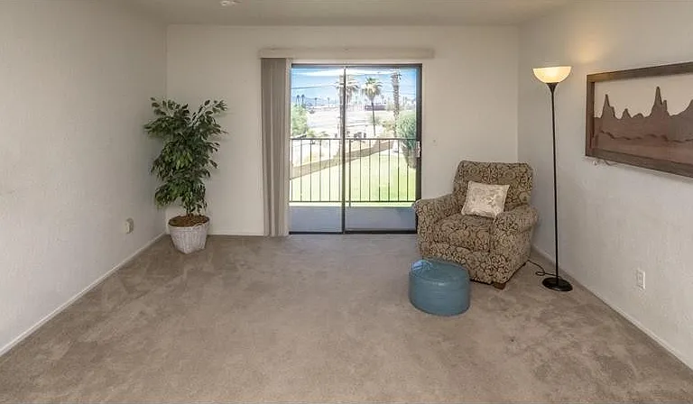 355C N Lake Havasu Ave — Photo 14