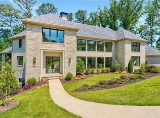 825 Kenry Ct, Atlanta, GA 30342