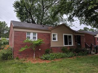 8215 Rickie Ln, Westland, MI 48185