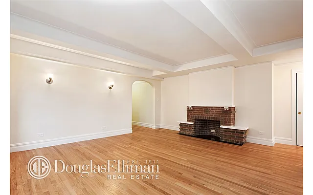 Rented by Douglas Elliman | media 7