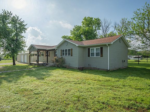 5th image of 19884 Nectar Rd