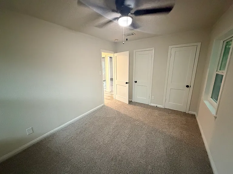 4931 Cosby St — Photo 13
