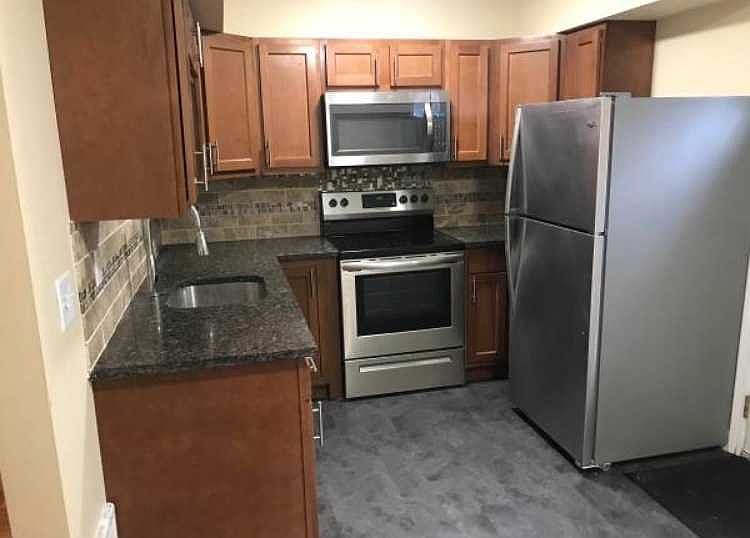 1st image of 444 Garland St APT 2