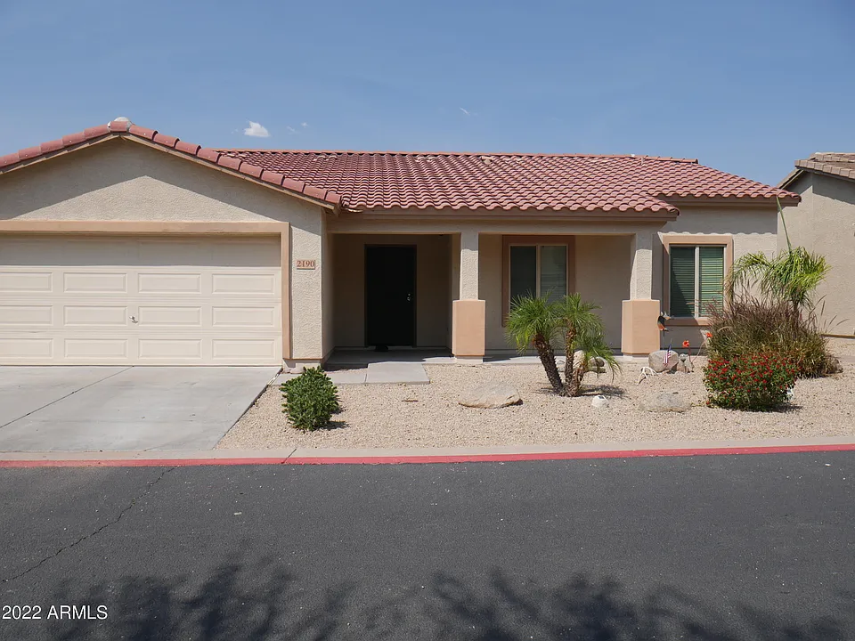 2190 E Mohave Ln