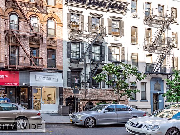 5th image of 415 E 73rd St APT 1C