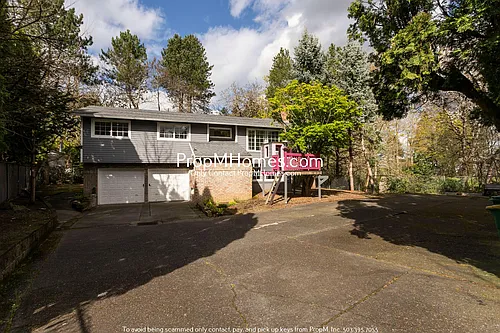 537 SW 19th Pl Photo 1