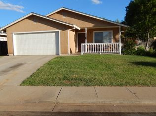 3846 Wellington Pl, Shasta Lake, CA 96019
