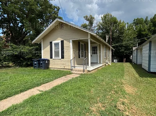 106 S Arthur St, El Dorado, KS 67042